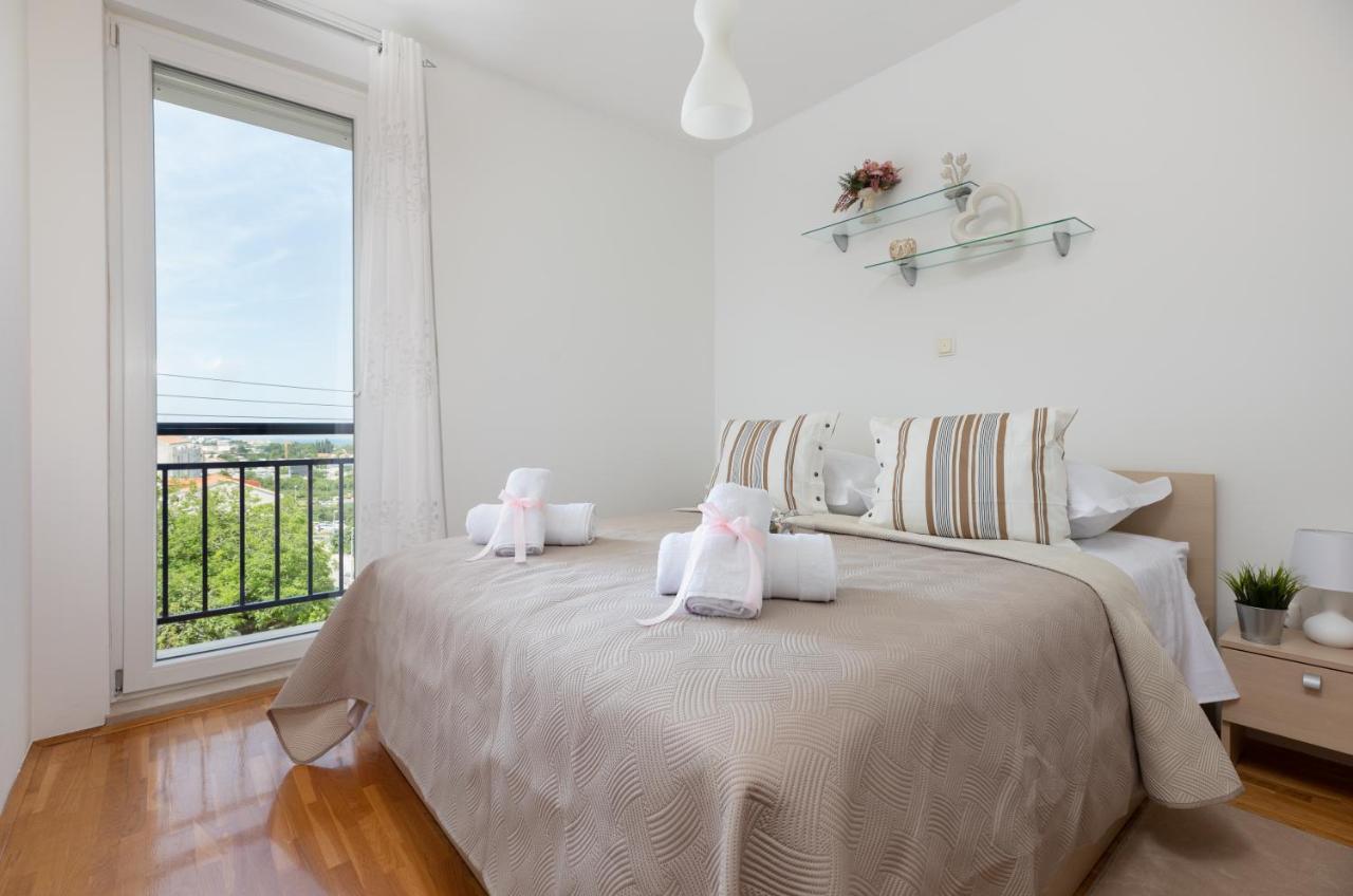 Karlita Apartment Solin Luaran gambar